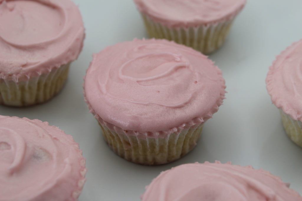 Vanilla Cup Cakes     Box of 6 or 12